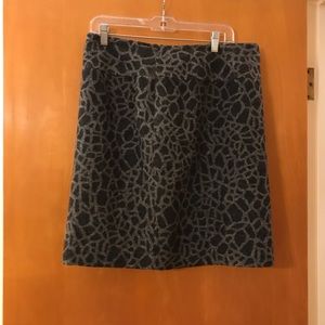 Peter Nygard wool skirt